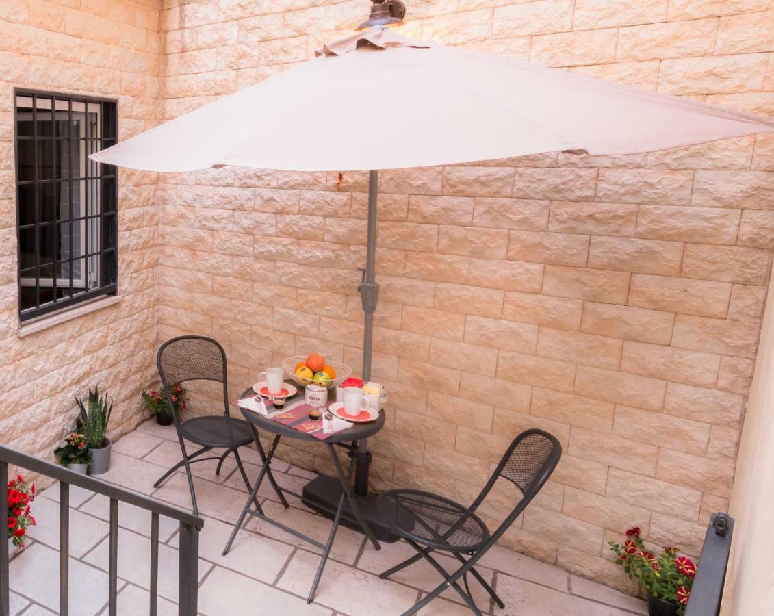 Leonina 75 Holidays Roma Exterior foto